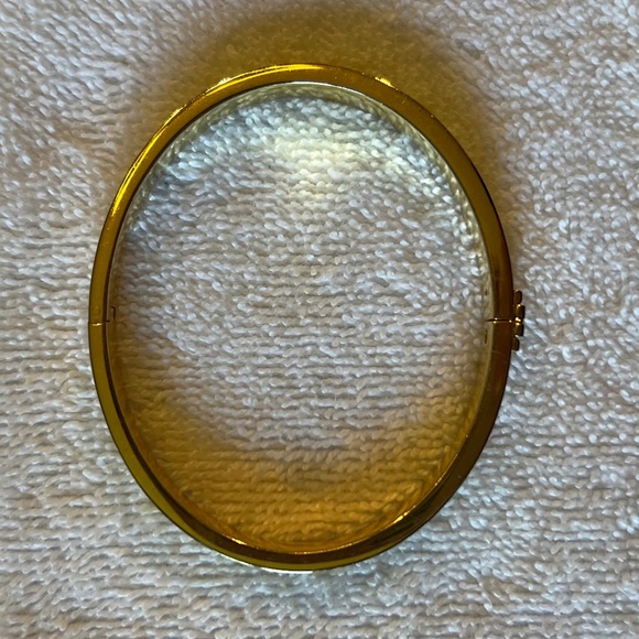 Tory Burch Kira Enamel Bracelet - Picture 5 of 9